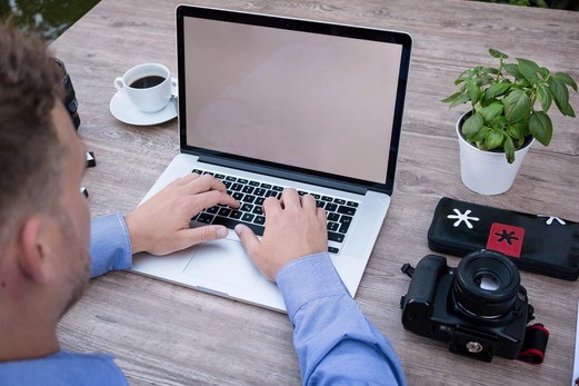 TP钱包联动BeeSwap，小白也能玩转DeFi挖矿，年化收益超500%